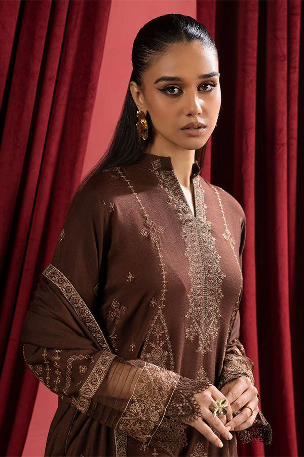 Shaista Supreme Emb Peach`25 D#81