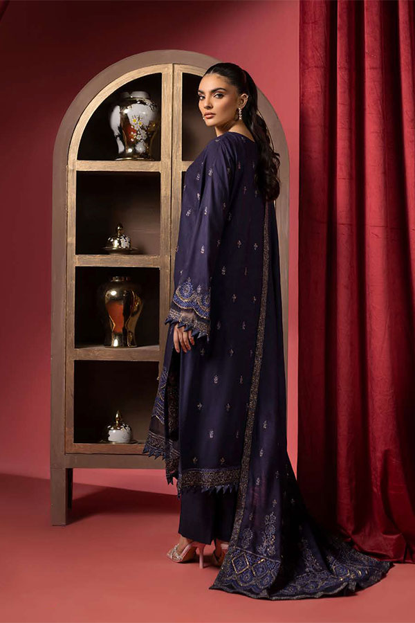 Shaista Supreme Emb Peach`25 D#82