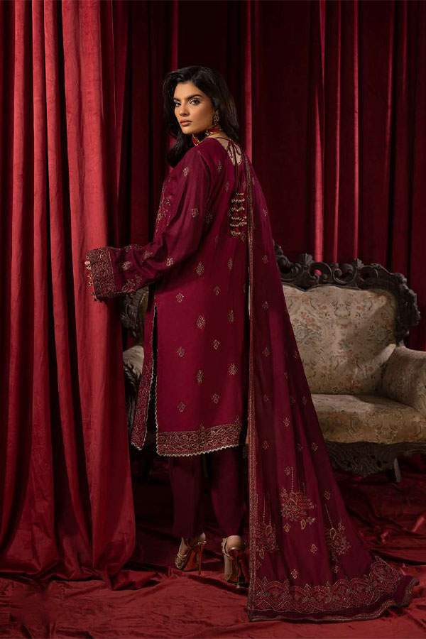 Shaista Supreme Emb Peach`25 D#83