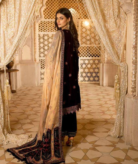 Shaista Emb Velvet`22 D#402