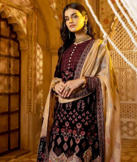 Shaista Emb Velvet`22 D#402
