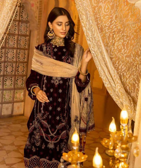 Shaista Emb Velvet`22 D#405
