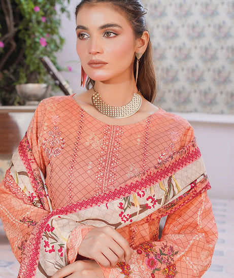 Shaista Amber Emb Lawn'26 D#20