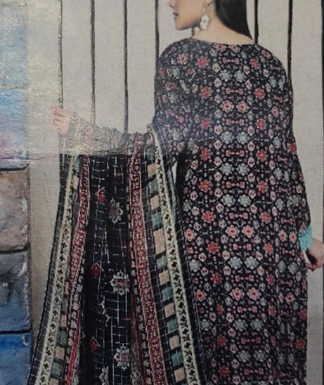 Shaista Digital Print Lawn'24 D#04