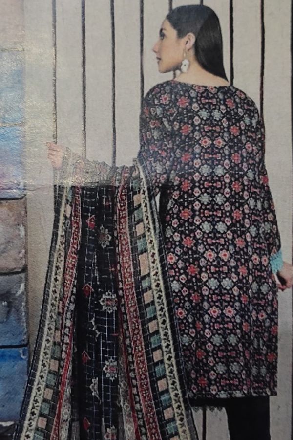 Shaista Digital Print Lawn'24 D#04