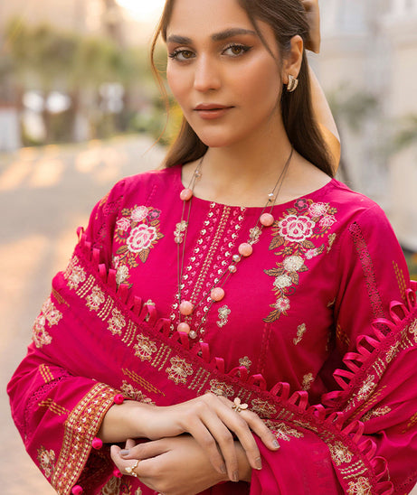 Shaista Festive Lawn`25 D # 18