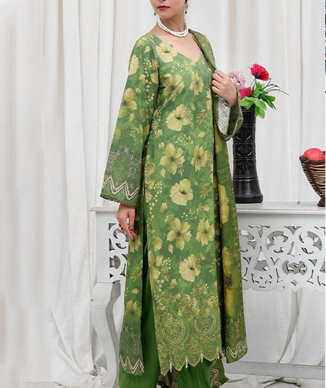 Shaista Mehwish Emb Staple`25 D#338