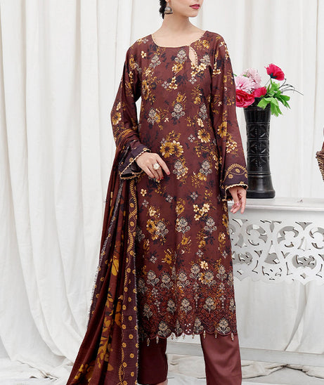 Shaista Mehwish Emb Staple`25 D#340