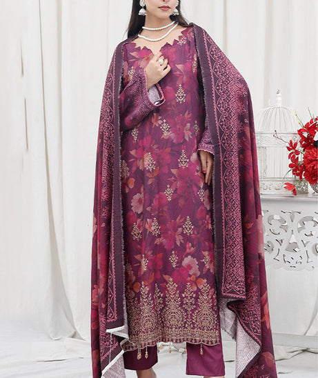 Shaista Mehwish Emb Staple`25 D#342