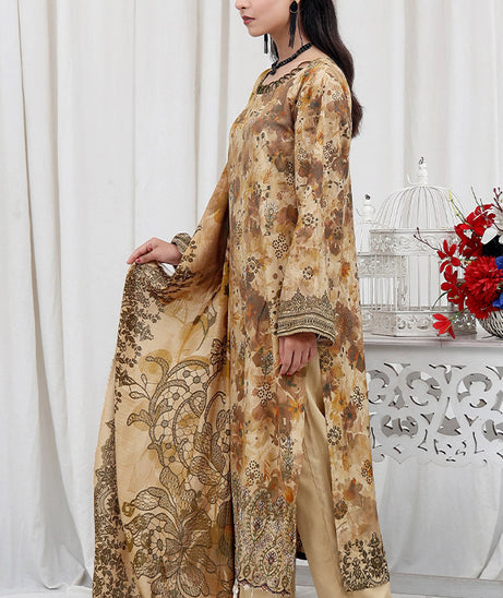 Shaista Mehwish Emb Staple`25 D#345