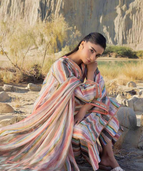 Shaista Muscari L/Emb Lawn`25 D#02