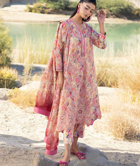Shaista Muscari Luxury Lawn`25 D # 37