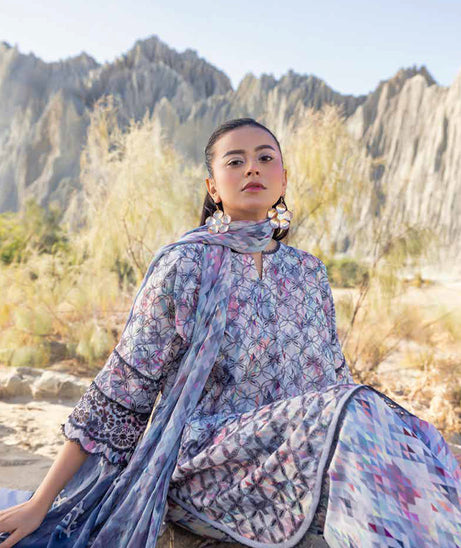 Shaista Muscari Luxury Lawn`25 D # 39