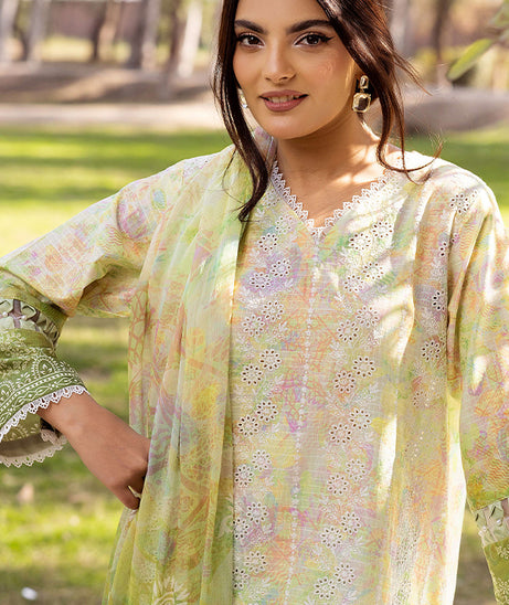 Shaista Chikankari Lawn'25 D#01