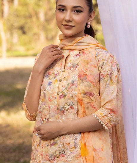 Shaista Chikankari Lawn'25 D#14