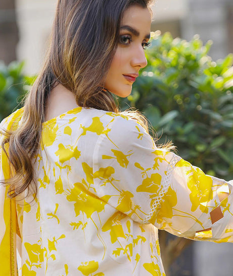 Sidra Aleem P/ Series Lawn`25 D #1 Yellow
