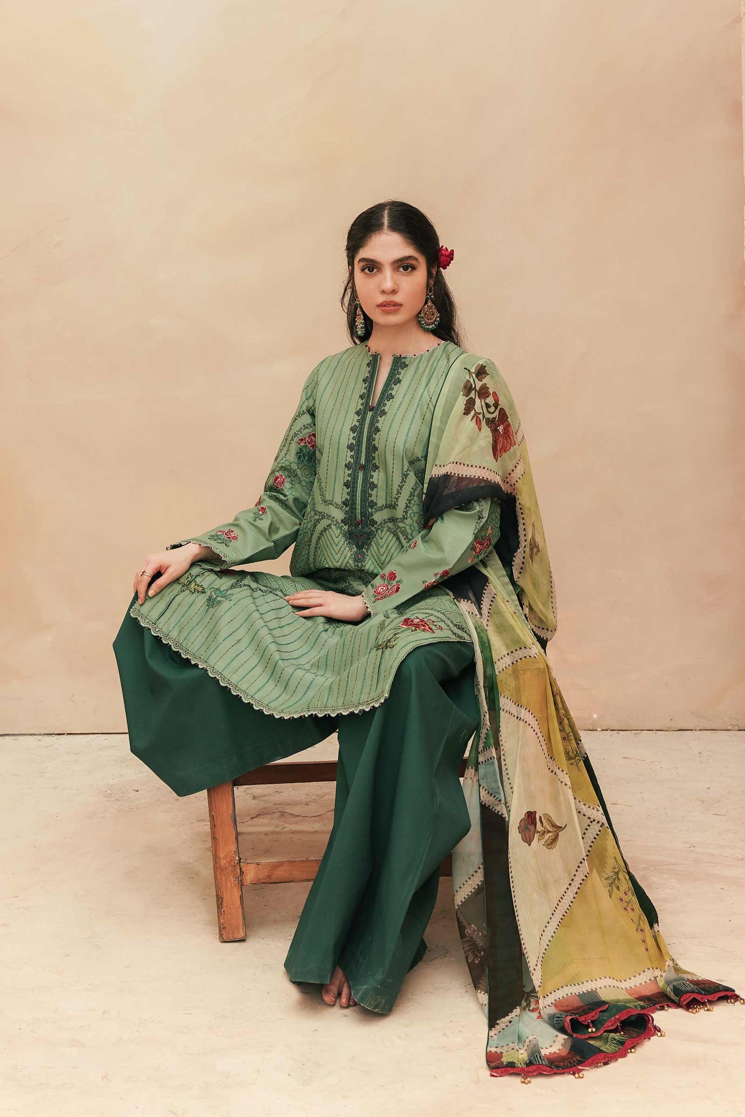 Zara Shahjahan Eid Luxury Lawn`22 D# SIRAJ