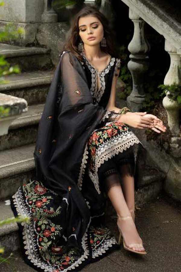 Sobia Nazir Vital Collection`23 D#06-A