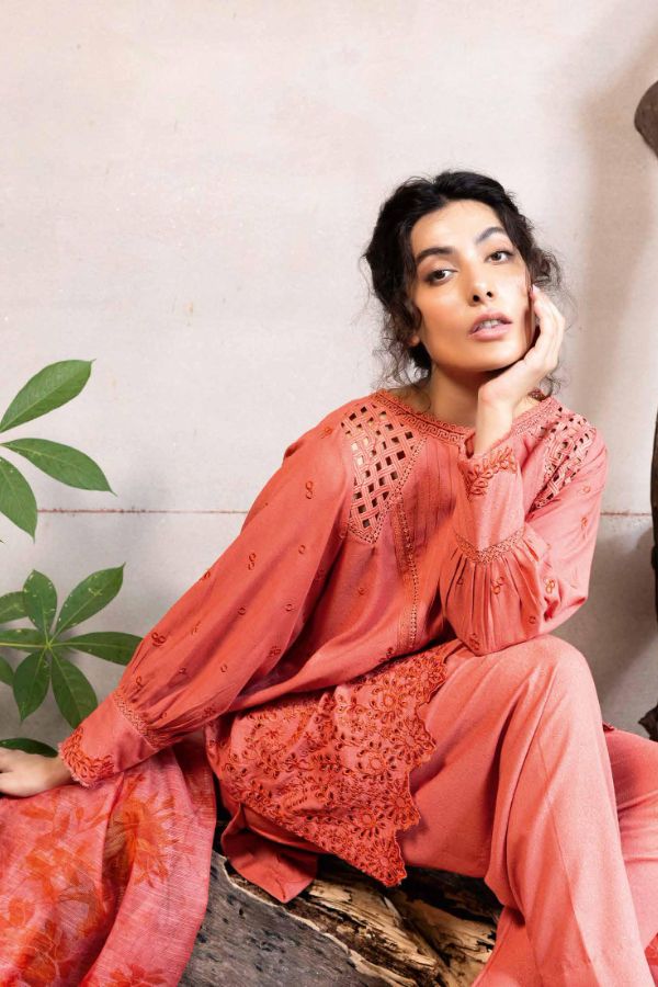 Sobia Nazir Fall Edit`24 D#6B