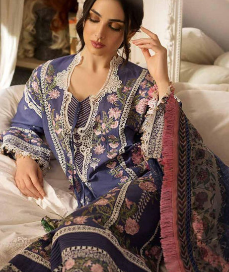 Sobia Nazir Luxury Lawn`23 D#04-A