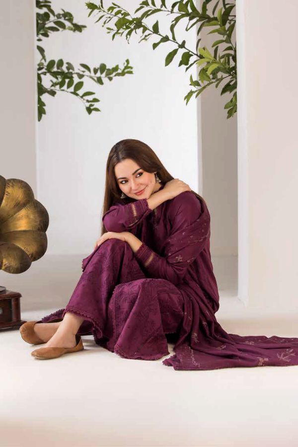 Sobia Nazir Winter Shawl`24 D#02-A