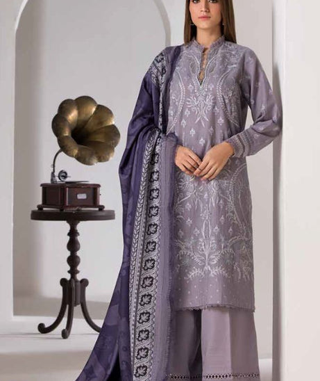 Sobia Nazir Winter Shawl`24 D#04-B
