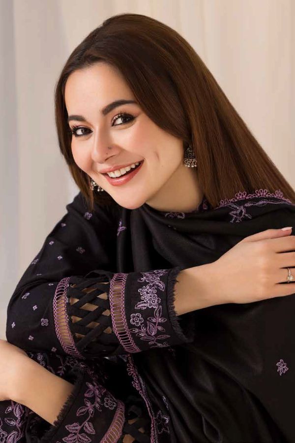 Sobia Nazir Winter Shawl`24 D#06-B