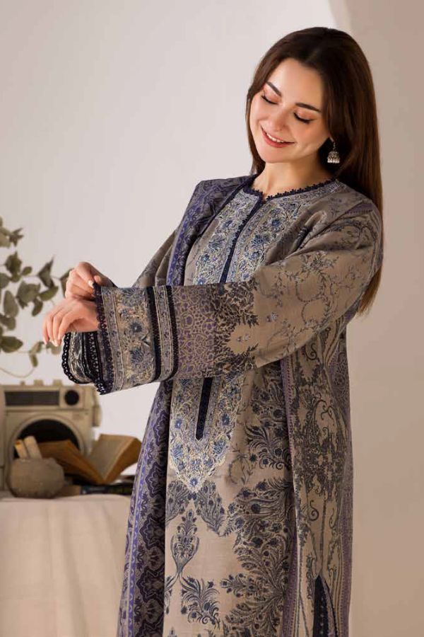 Sobia Nazir Winter Shawl`24 D#07-B