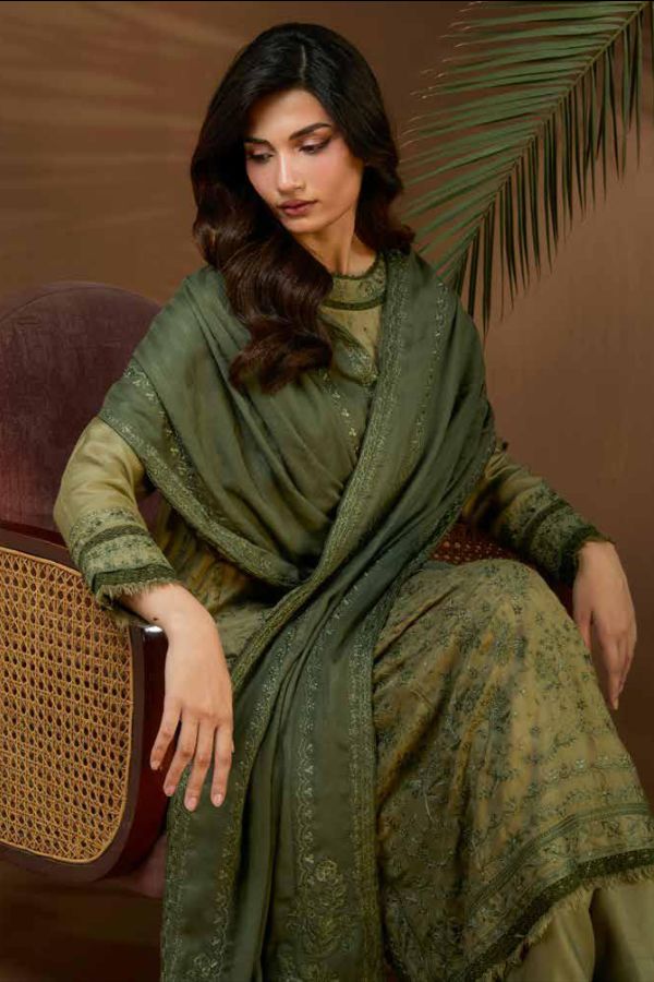 Sobia Nazir Winter Shawl`25 D#2-A