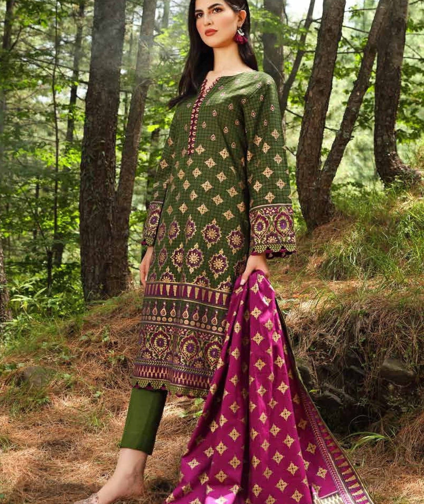 Gul Ahmed Winter Collection`21 TK#12014-A