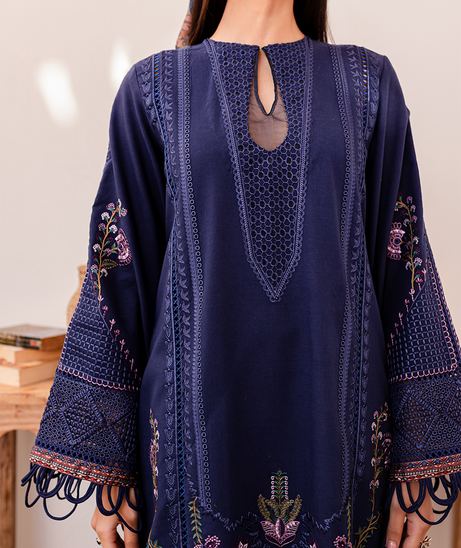 Zoya & Fatima Aman L/Lawn`24 (TALIA)