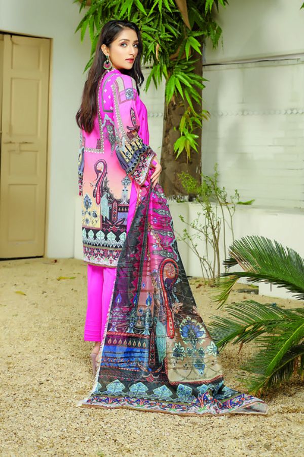 Tooba Winter Collection`21 D#02