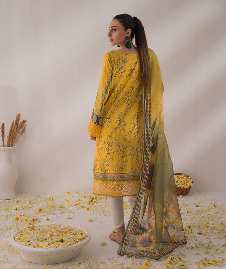 Shazme Nur Emb Lawn`24 SH#2