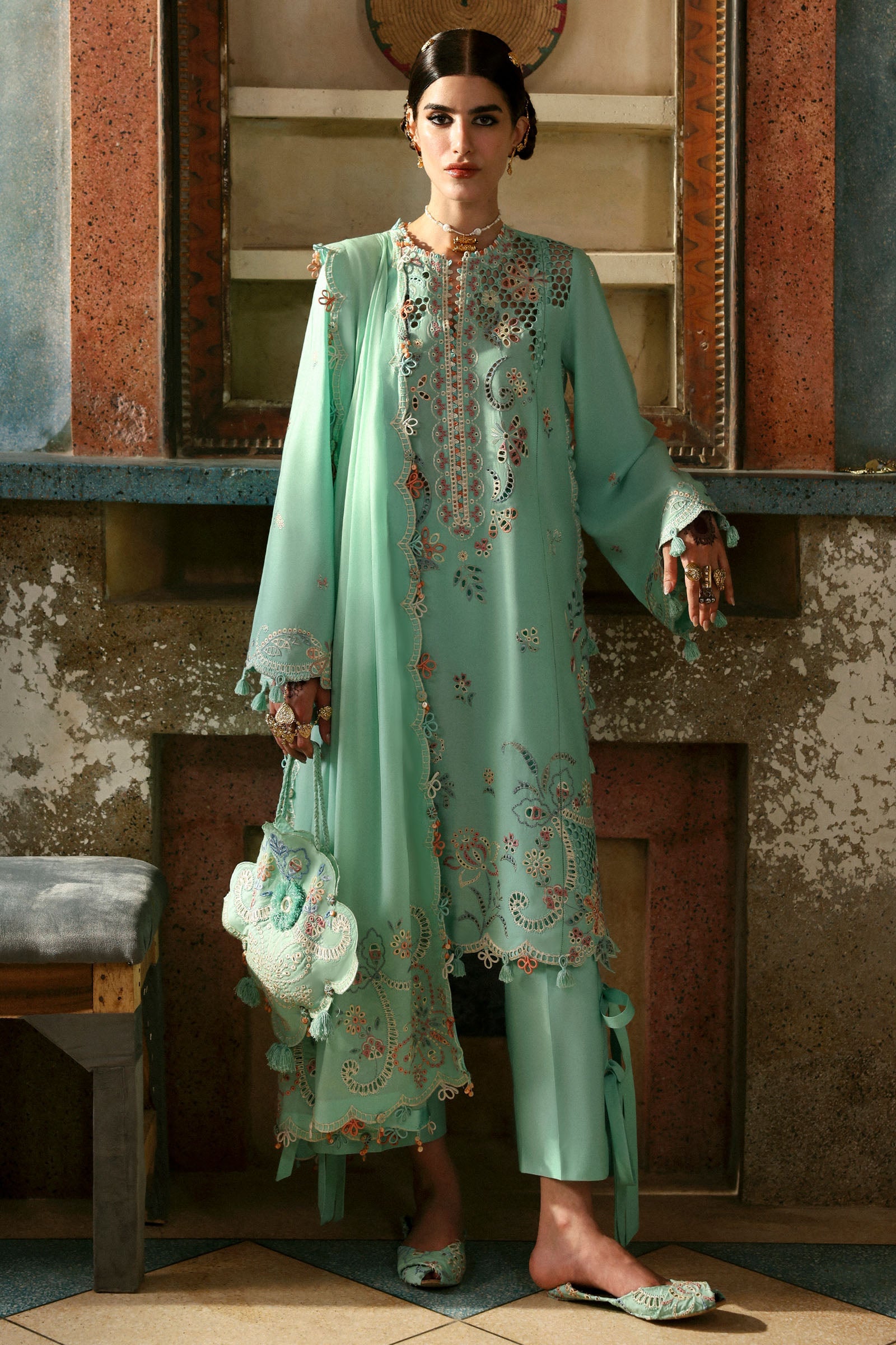 Zaha Lawn`25 SEHER D#5