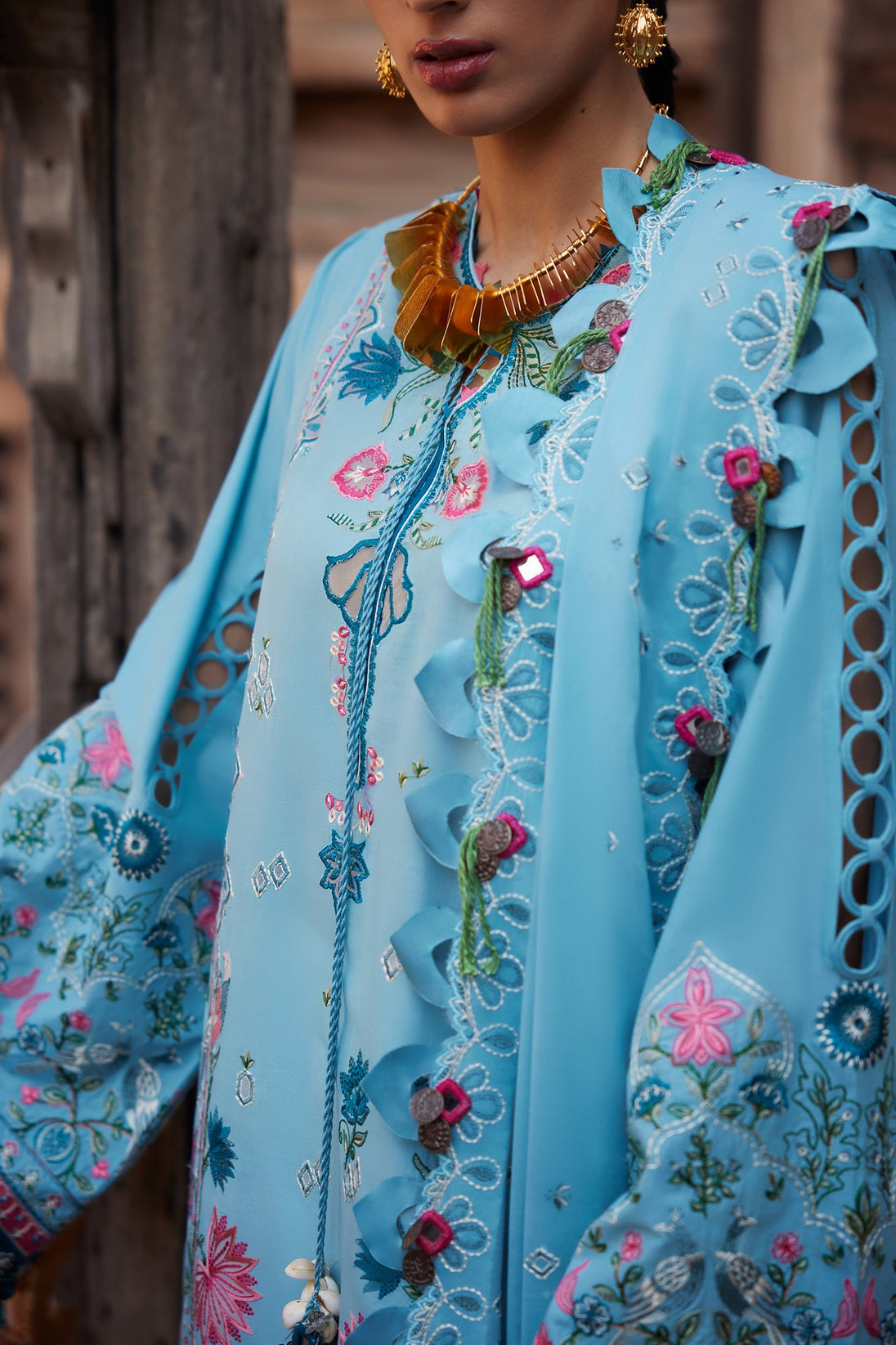 Elan Lawn`25 ISLA BLEU (11 A)