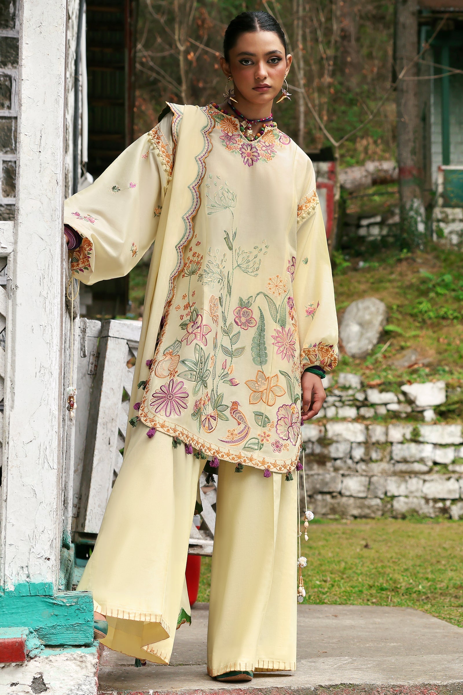 Zaha Neelum Unstitched Lawn`25 ZL#13-A