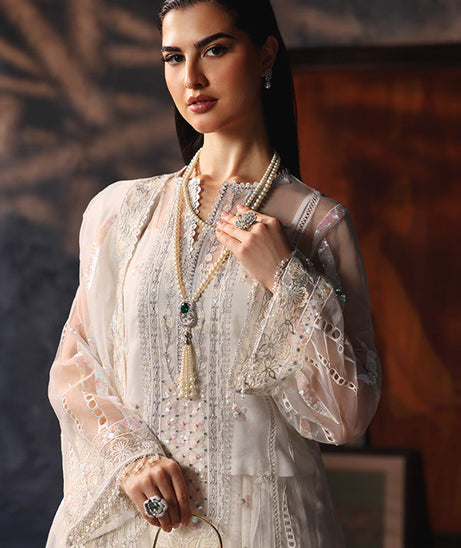Saffron Aatish Luxury`24 (Mah-e-Khusnuma)