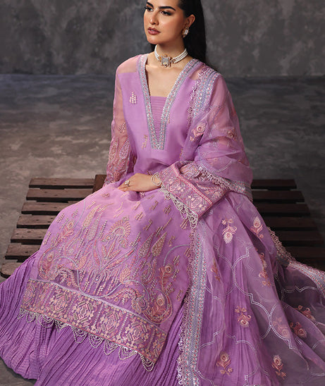 Saffron Aatish Luxury`24 (Noor-e-Hunar)