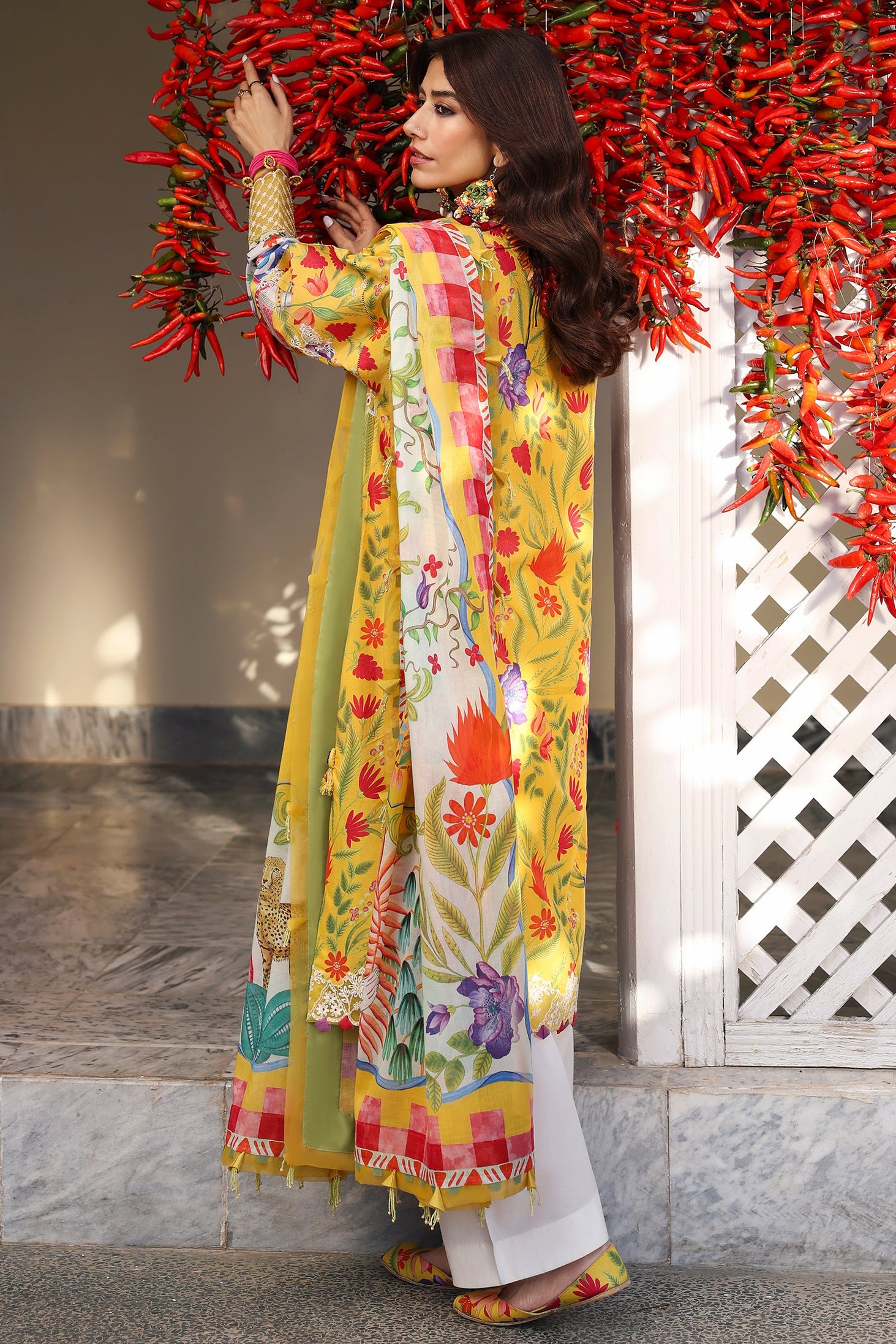Zaha Neelum Unstitched Lawn`25 ZL#8-A