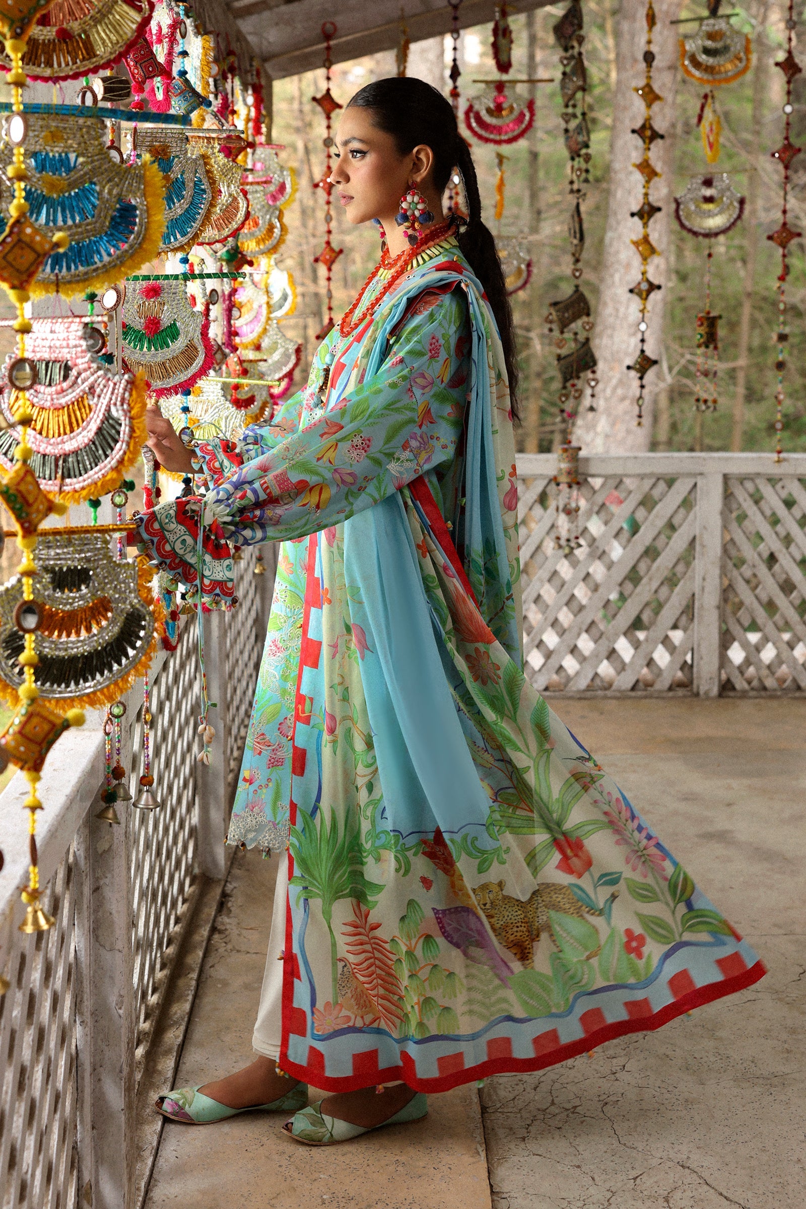 Zaha Neelum Unstitched Lawn`25 ZL#8-B