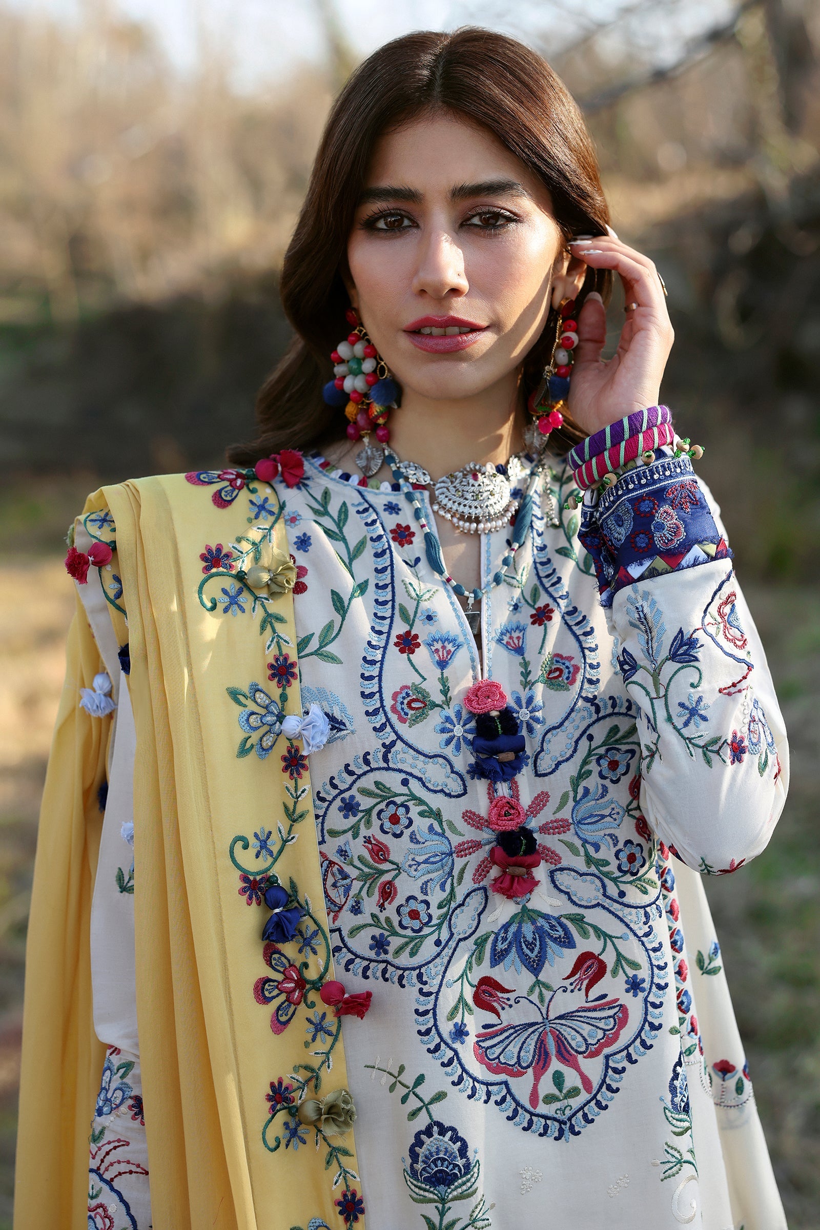Zaha Neelum Unstitched Lawn`25 ZL#11-B