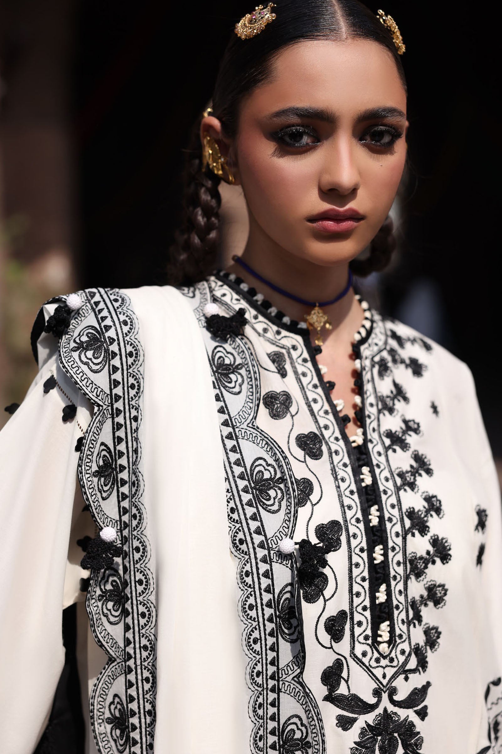 Zaha Lawn`25 ZARMINA D#8