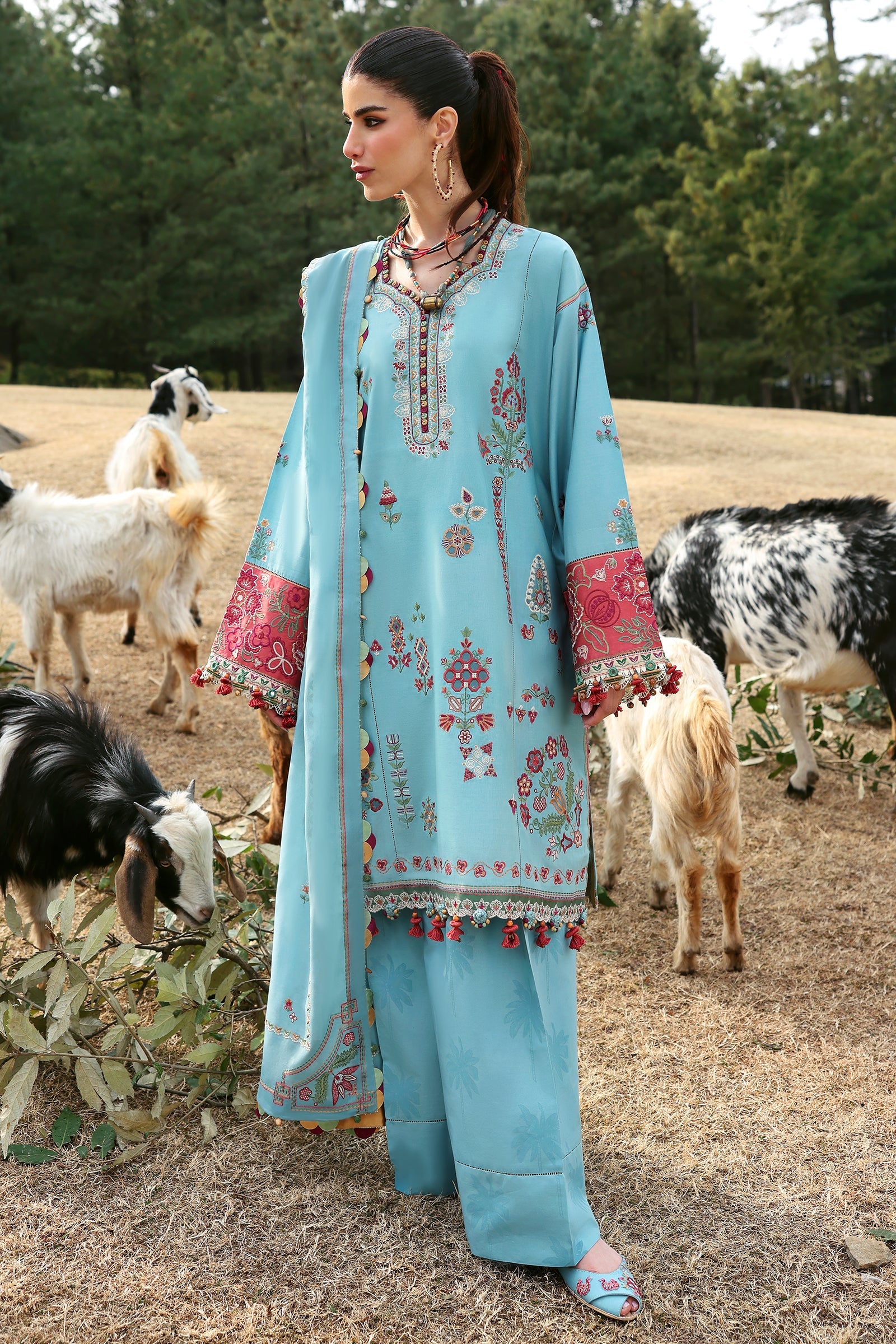 Zaha Neelum Unstitched Lawn`25 ZL#14-A