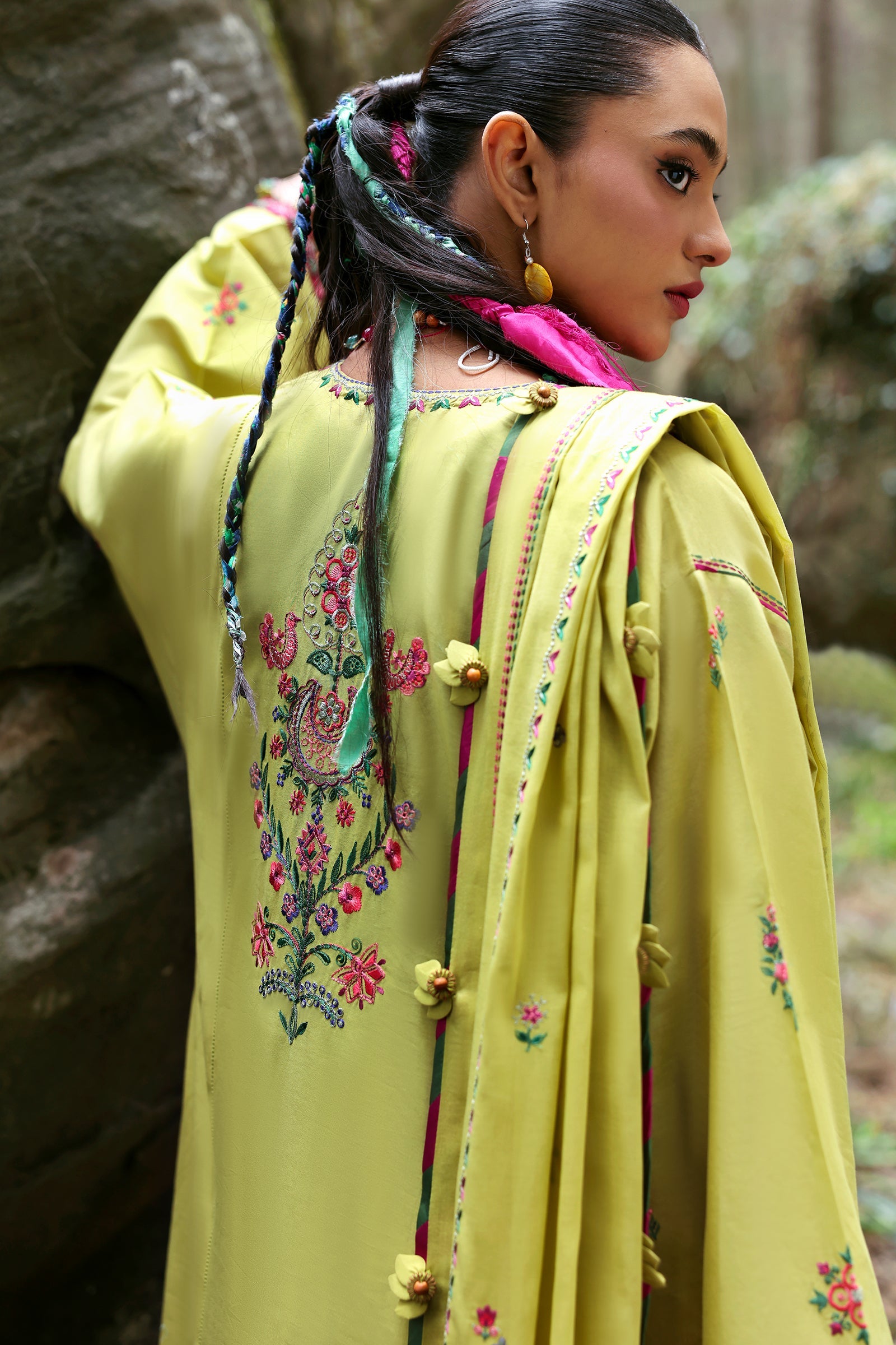 Zaha Neelum Unstitched Lawn`25 ZL#14-B