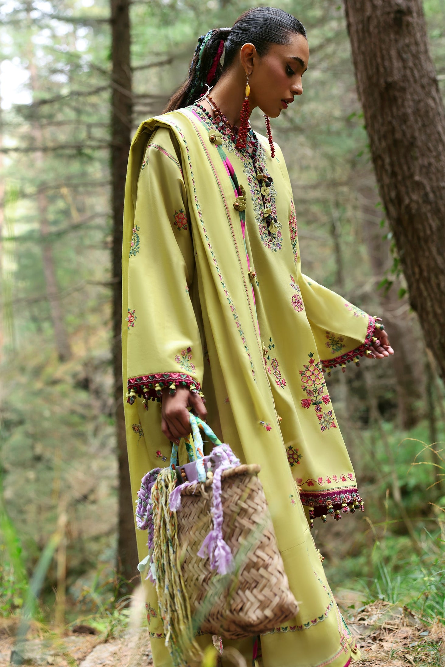 Zaha Neelum Unstitched Lawn`25 ZL#14-B