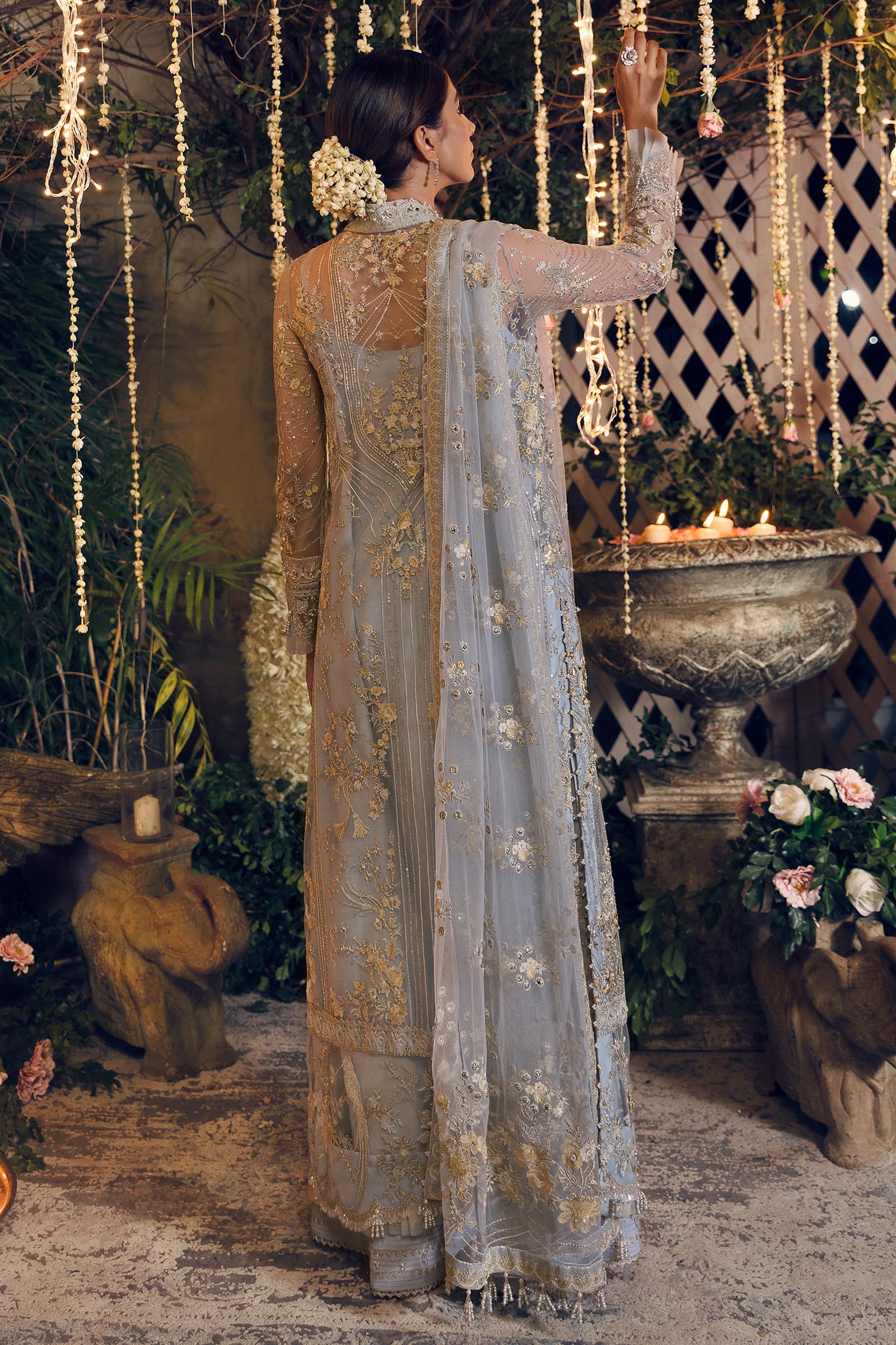 Zaha Gossamer Spring/Summer'22 ZC#01 FOROUZAN