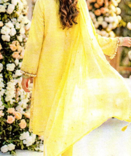 Sana & Sara Luxury Lawn'26 D#884