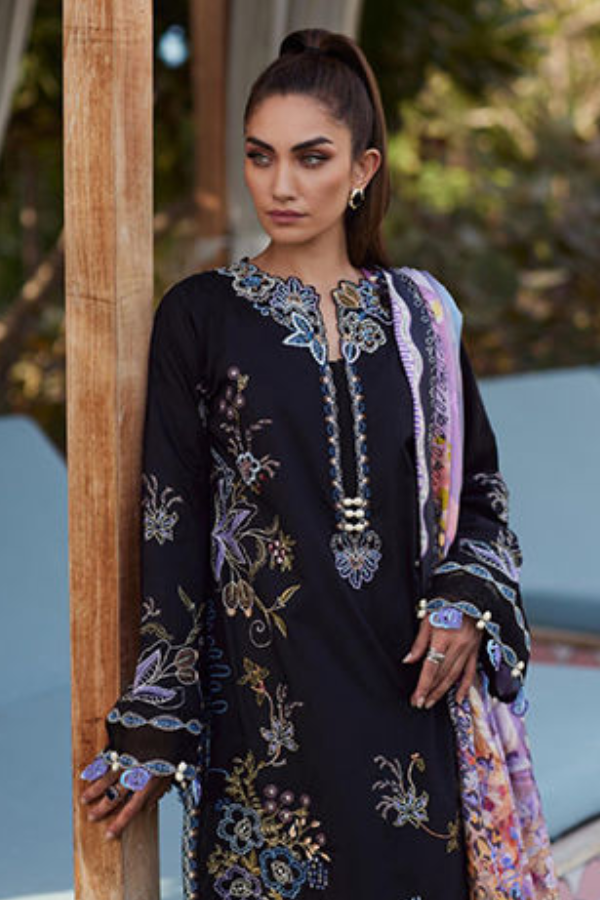 Farah Talib Aziz WES Luxury'25 FTL25#05 Belle Black