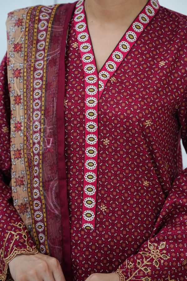 VS Aiza Momina C/Kari Lawn`25 D#66