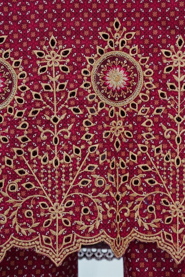 VS Aiza Momina C/Kari Lawn`25 D#66